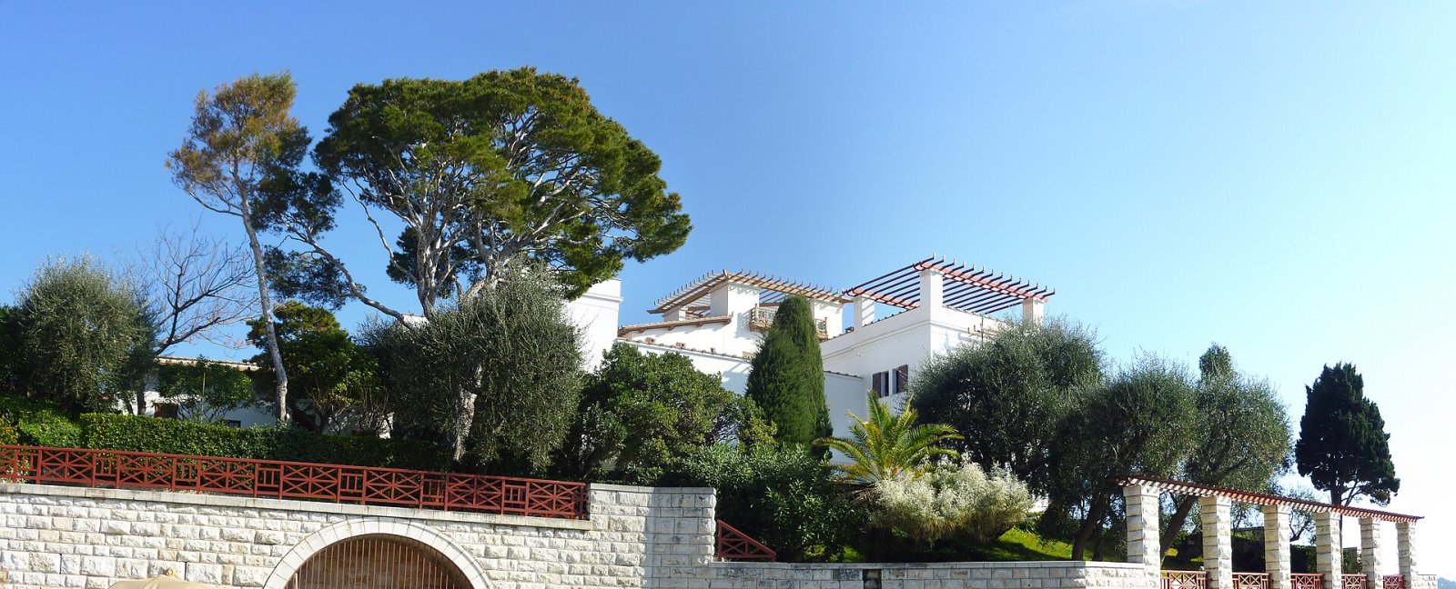 Scopri Villa Kérylos: Un gioiello culturale a Beaulieu-sur-Mer - Beaulieu-sur-Mer | Secret World Trip Planner