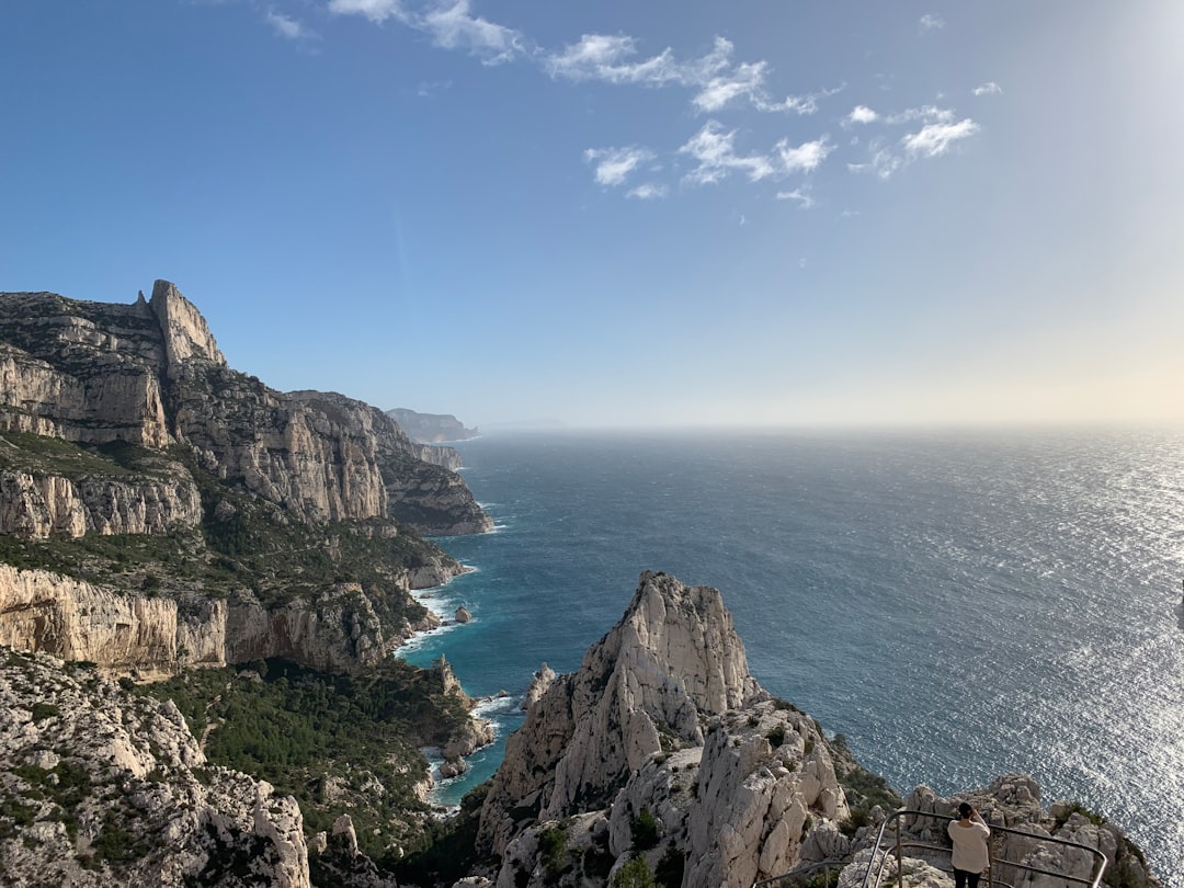 Calanques de Marseille : Un Paradis Naturel en France - Marseille | Secret World Trip Planner