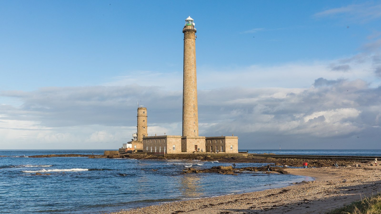 Découvrez le phare de Gatteville : un joyau de Normandie - Saint-Saëns | Secret World Trip Planner