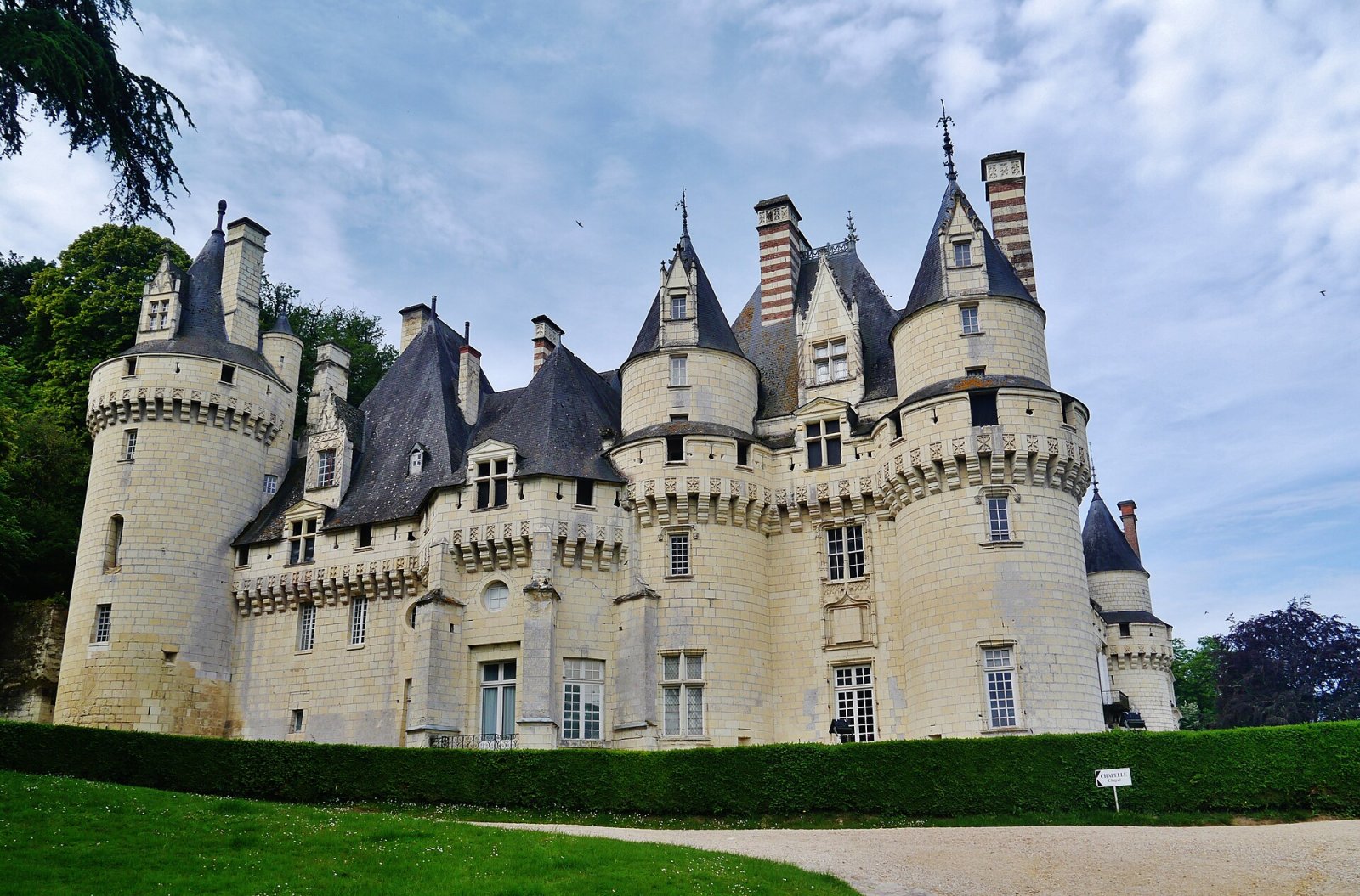 Discover the Charm of Château d'Ussé: History and Beauty - Rigny-Ussé | Secret World Trip Planner
