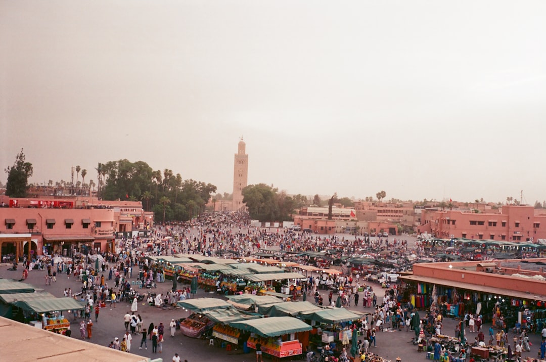 Jemaa el-Fnaa: Eine Reise durch Aromen und Klänge - Marrakech 40000 | Secret World Trip Planner