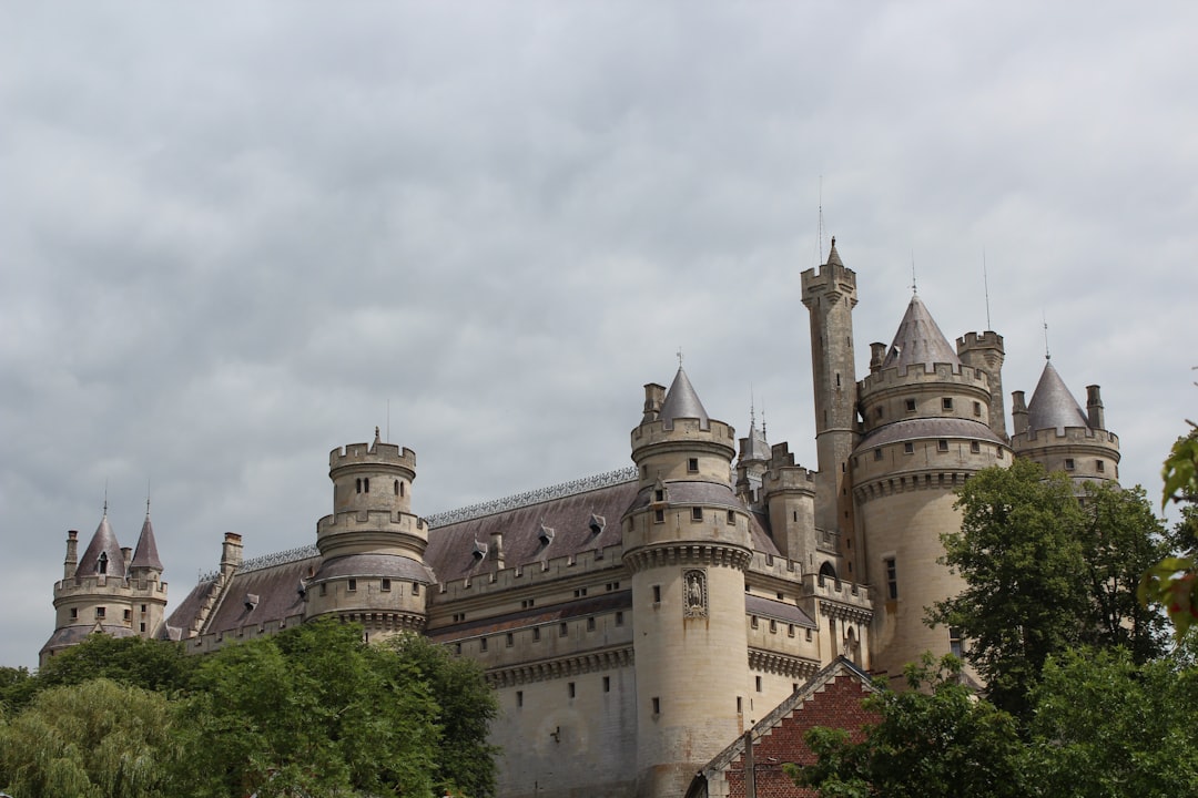 Découvrez le charme du Château de Pierrefonds en Occitanie - Pierrefonds | Secret World Trip Planner