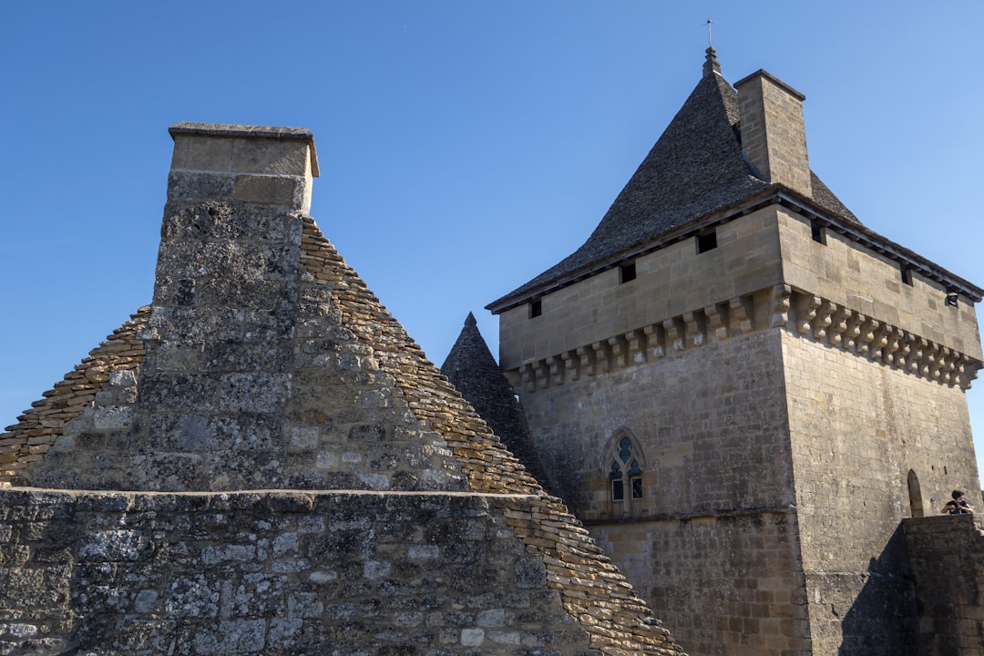 Scopri il Château des Milandes: storia e bellezze in Dordogna - Saint-Vincent-de-Cosse | Secret World Trip Planner