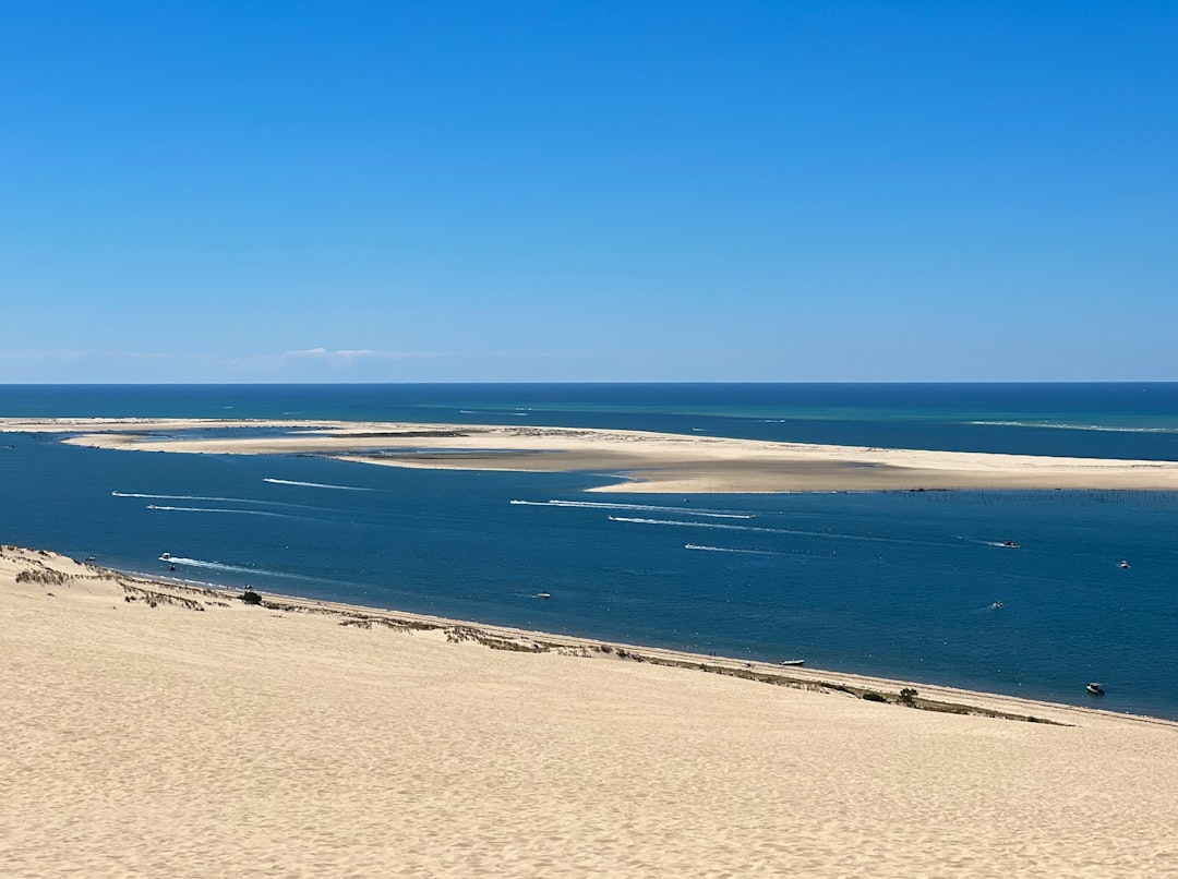Dune du Pilat : Un Paradis Naturel en France — Les Arques