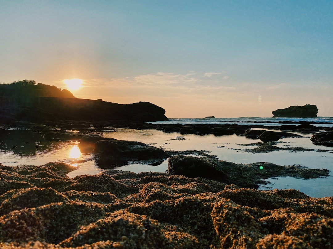 Plage de Biarritz : Un Paradis sur la Côte Atlantique - Montlaur | Secret World Trip Planner