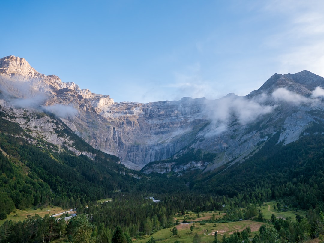Découvrez le Cirque de Gavarnie : un joyau naturel en Occitanie | Secret World Trip Planner