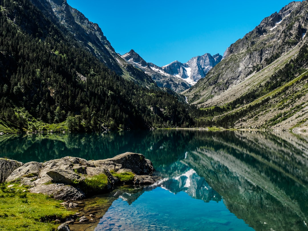 Lac de Gaube : un coin de paradis dans la nature française - Barèges | Secret World Trip Planner