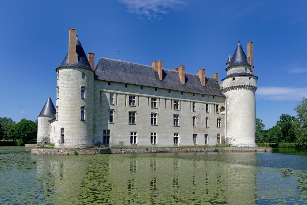 Château de Biron: Geschichte und Schönheiten von Nouvelle-Aquitaine - Biron | Secret World Trip Planner