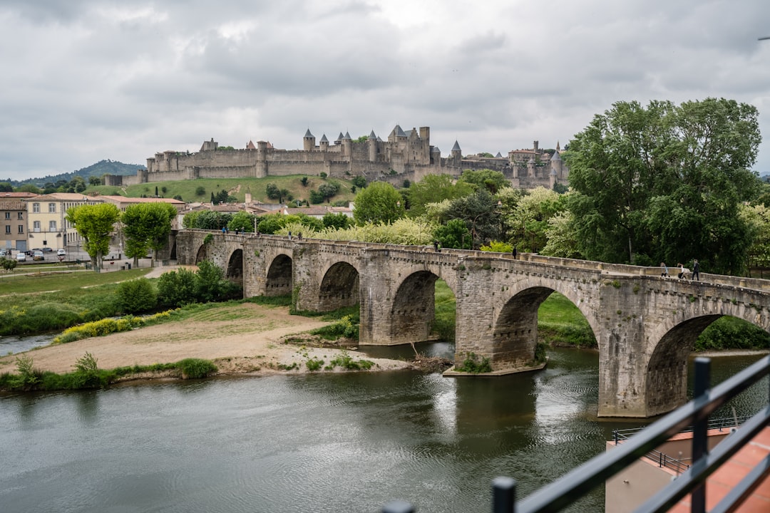 Scopri il Canal du Midi: Storia e Fascino di Carcassonne - Carcassonne | Secret World Trip Planner