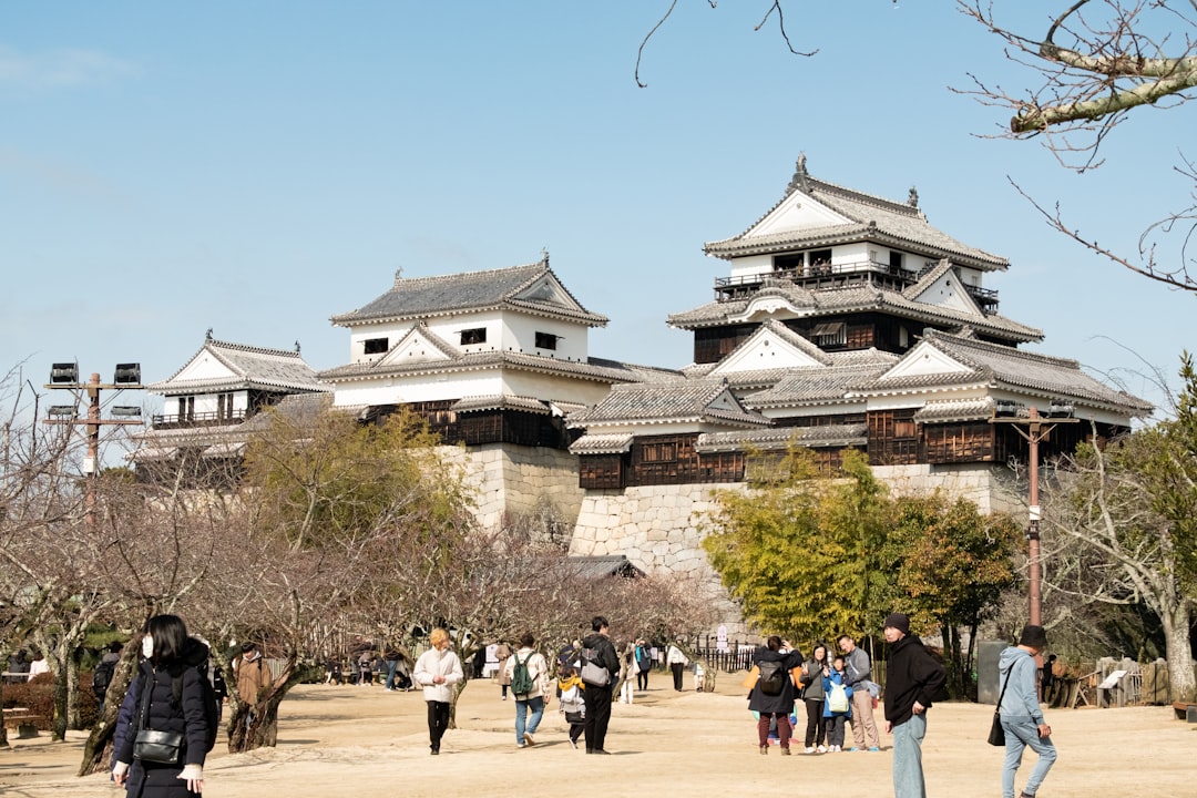 Découvrez le Château de Matsuyama : Histoire et Beautés - Matsuyama | Secret World Trip Planner