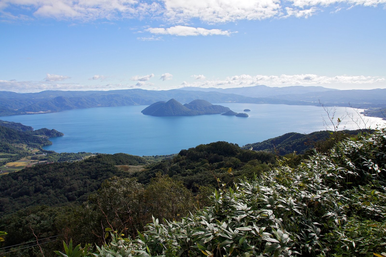 Entdecken Sie den Toya-See: Ein Naturjuwel in Japan - Toyako | Secret World Trip Planner