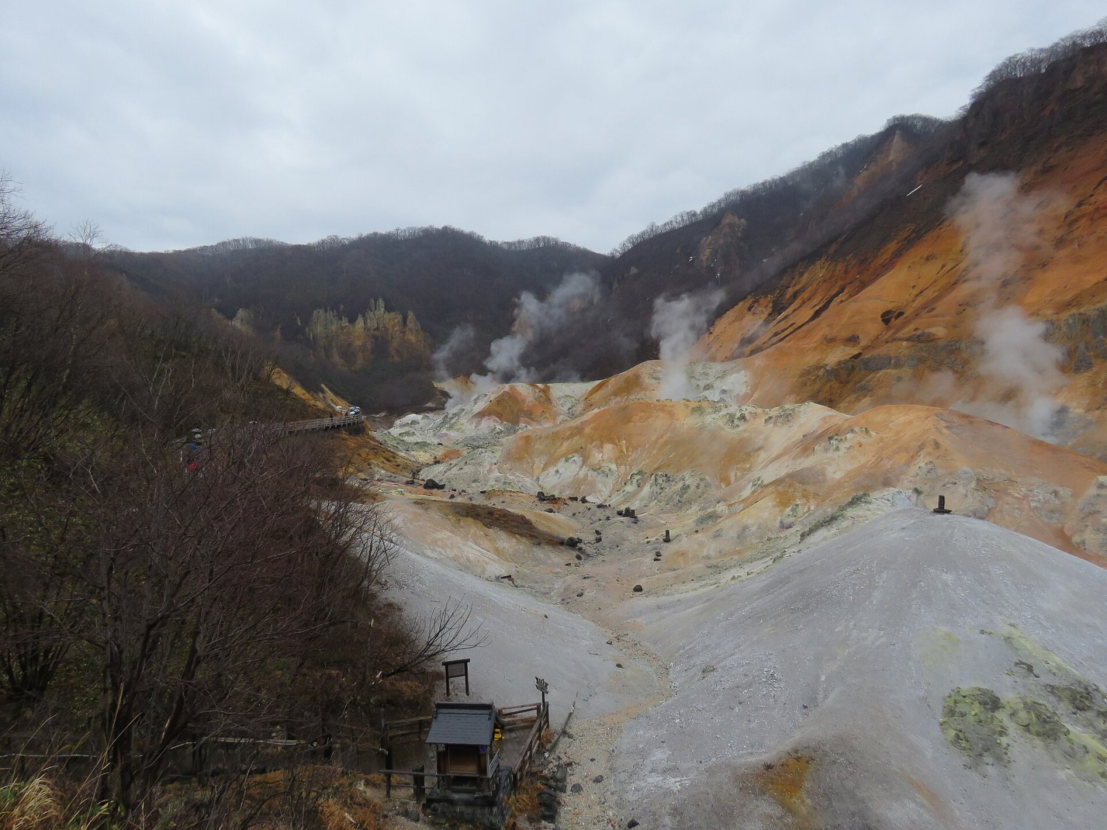 Entdecken Sie das Noboribetsu Höllental: ein Naturparadies - Noboribetsu | Secret World Trip Planner