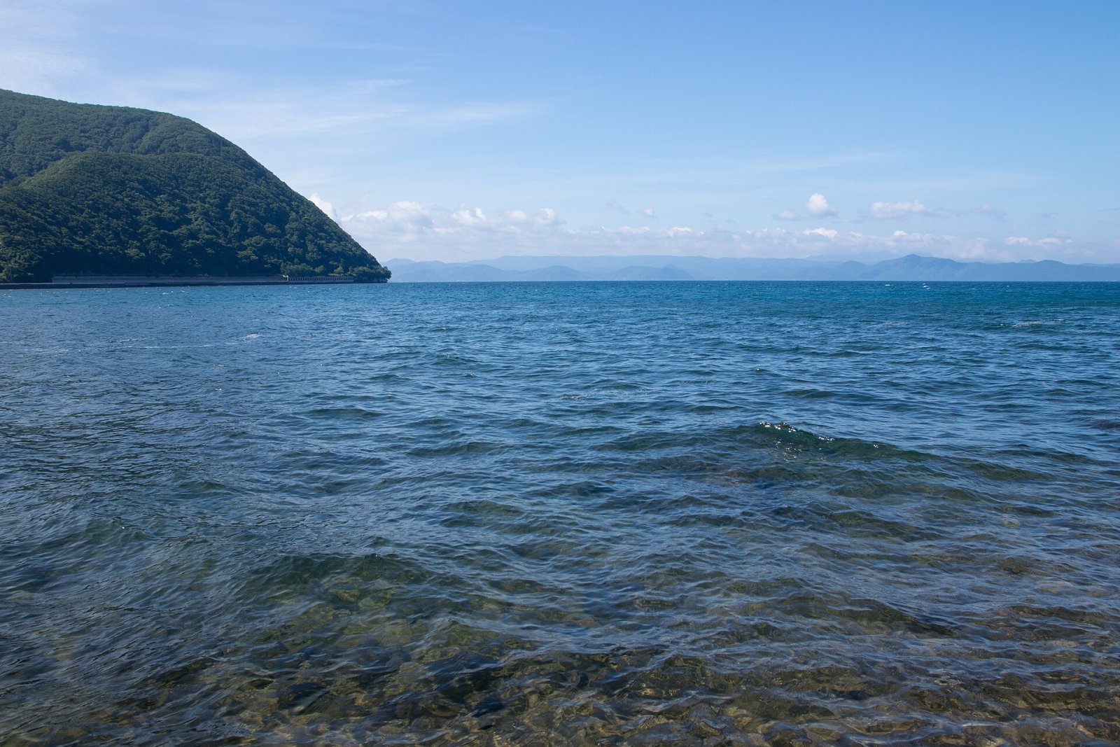 Découvrez le lac Inawashiro : un bijou de la nature japonaise - Inawashiro | Secret World Trip Planner