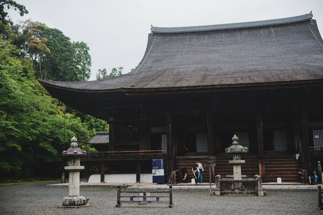 Scopri il Tempio Shuzenji: un gioiello culturale in Giappone - Izu | Secret World Trip Planner