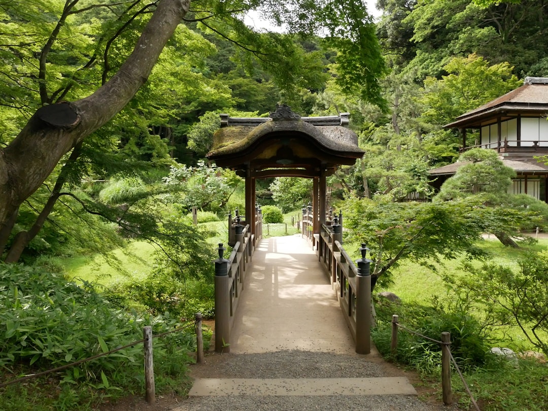 Découvrez le jardin Sankeien : un coin de nature à Yokohama - Yokohama | Secret World Trip Planner