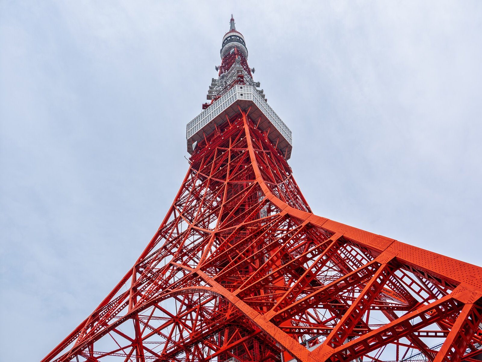 Entdecken Sie den Tokyo Tower: Symbol der japanischen Kultur und Modernität - Minato City | Secret World Trip Planner
