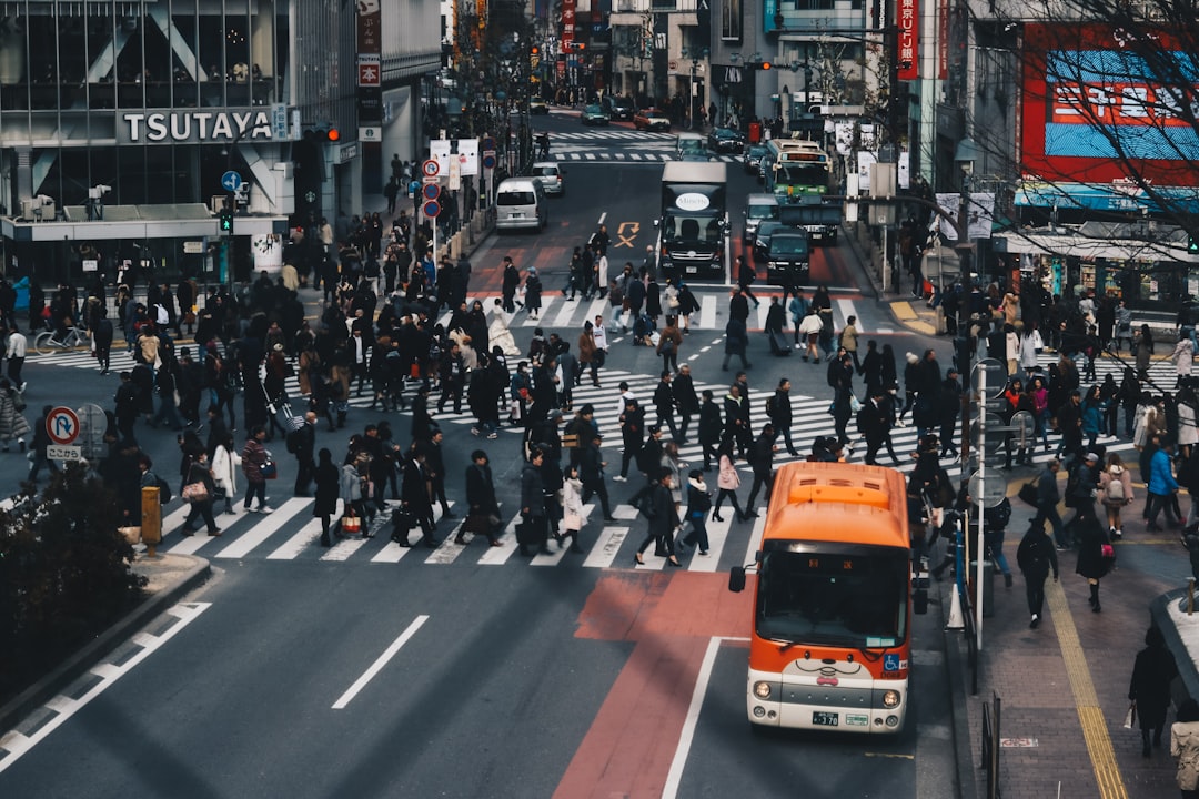 Shibuya Crossing entdecken: das pulsierende Herz Tokios - Shibuya | Secret World Trip Planner