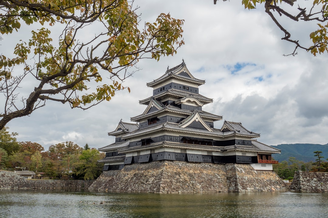 Matsumoto Castle: Un Tesoro Storico nel Cuore del Giappone - Matsumoto | Secret World Trip Planner