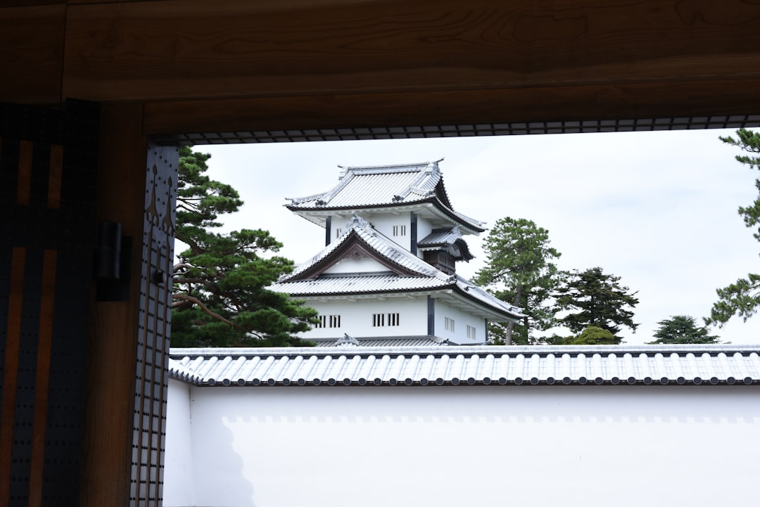 Entdecken Sie das Kanazawa Schloss: ein historischer Schatz Japans - Kanazawa | Secret World Trip Planner