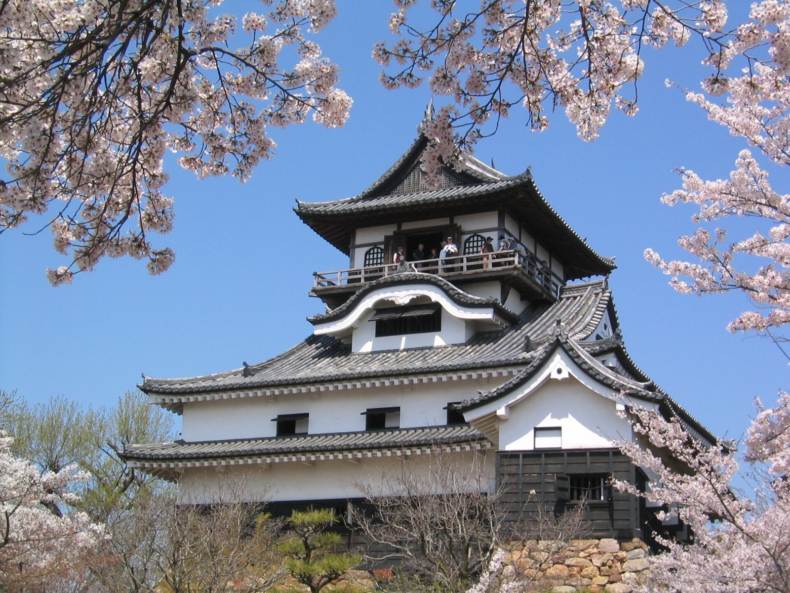 Château d'Inuyama : un trésor d'histoire au Japon - Inuyama | Secret World Trip Planner