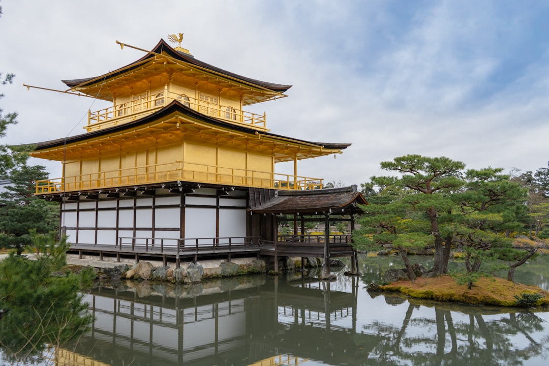 Kinkaku-ji: Il Tempio d'Oro di Kyoto - Kyoto | Secret World Trip Planner