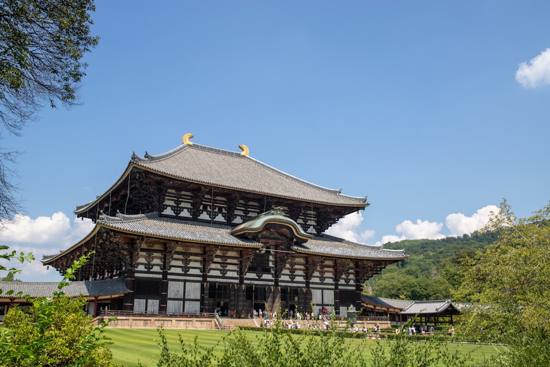 Découvrez le temple Todai-ji à Nara : Un trésor historique du Japon - Nara | Secret World Trip Planner