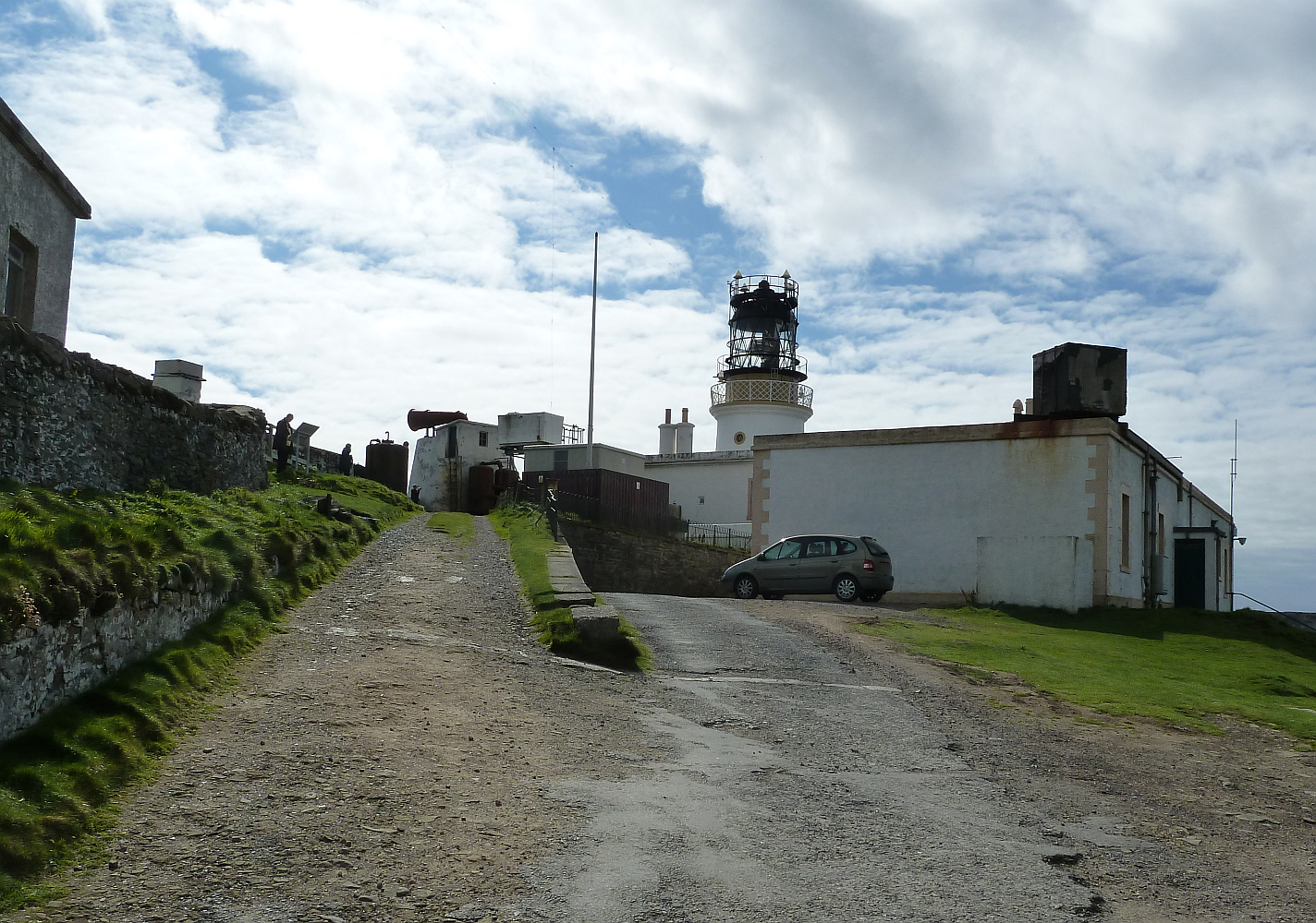 Discover Sumburgh Head Lighthouse: A Gem of Scotland - Virkie | Secret World Trip Planner