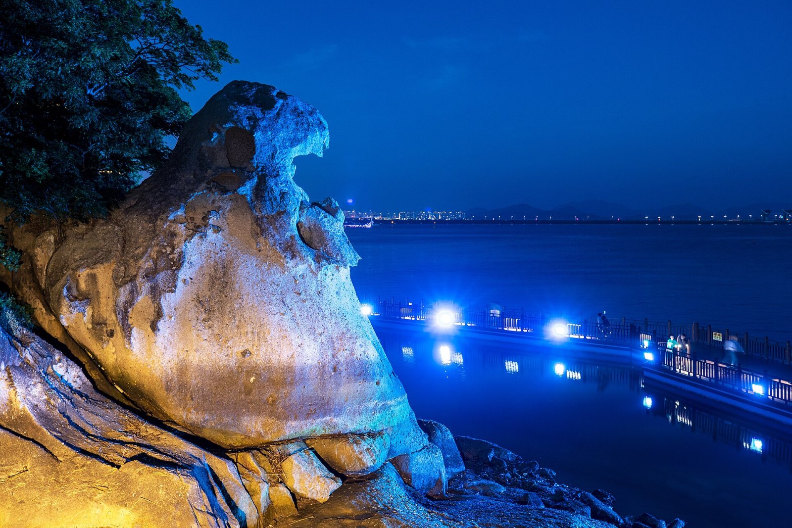 Découvrez Gatbawi Rock : le Bouddha de Pierre de Daegu - Gyeongsan | Secret World Trip Planner