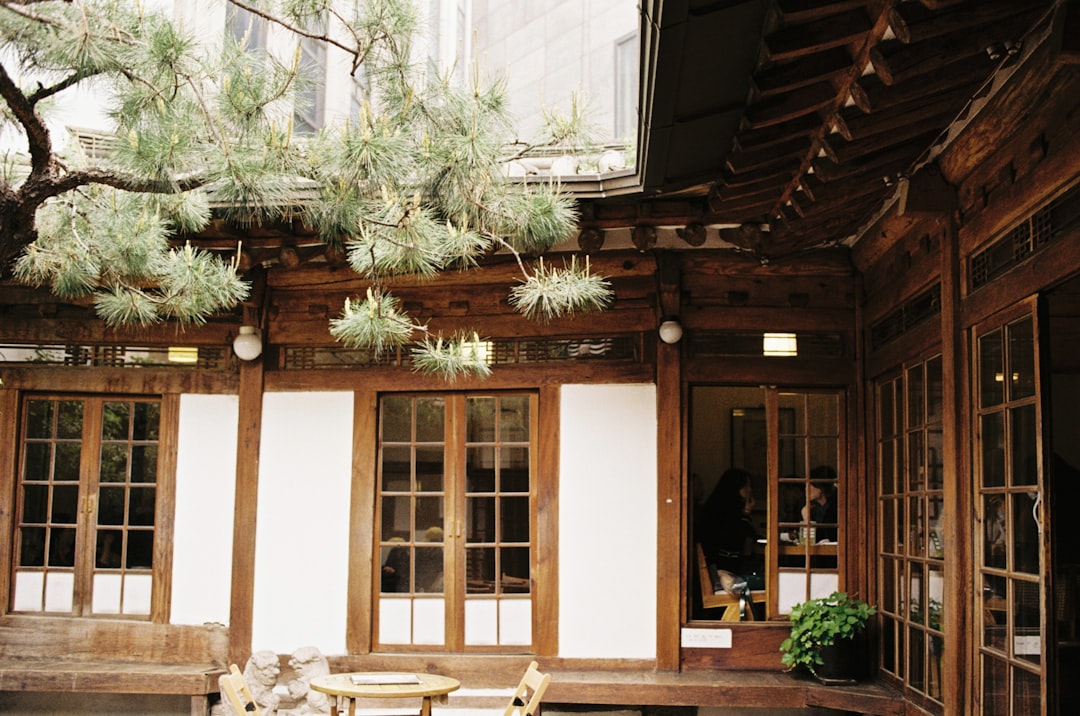 Discovering Insadong: The Cultural Heart of Seoul - South Korea | Secret World Trip Planner