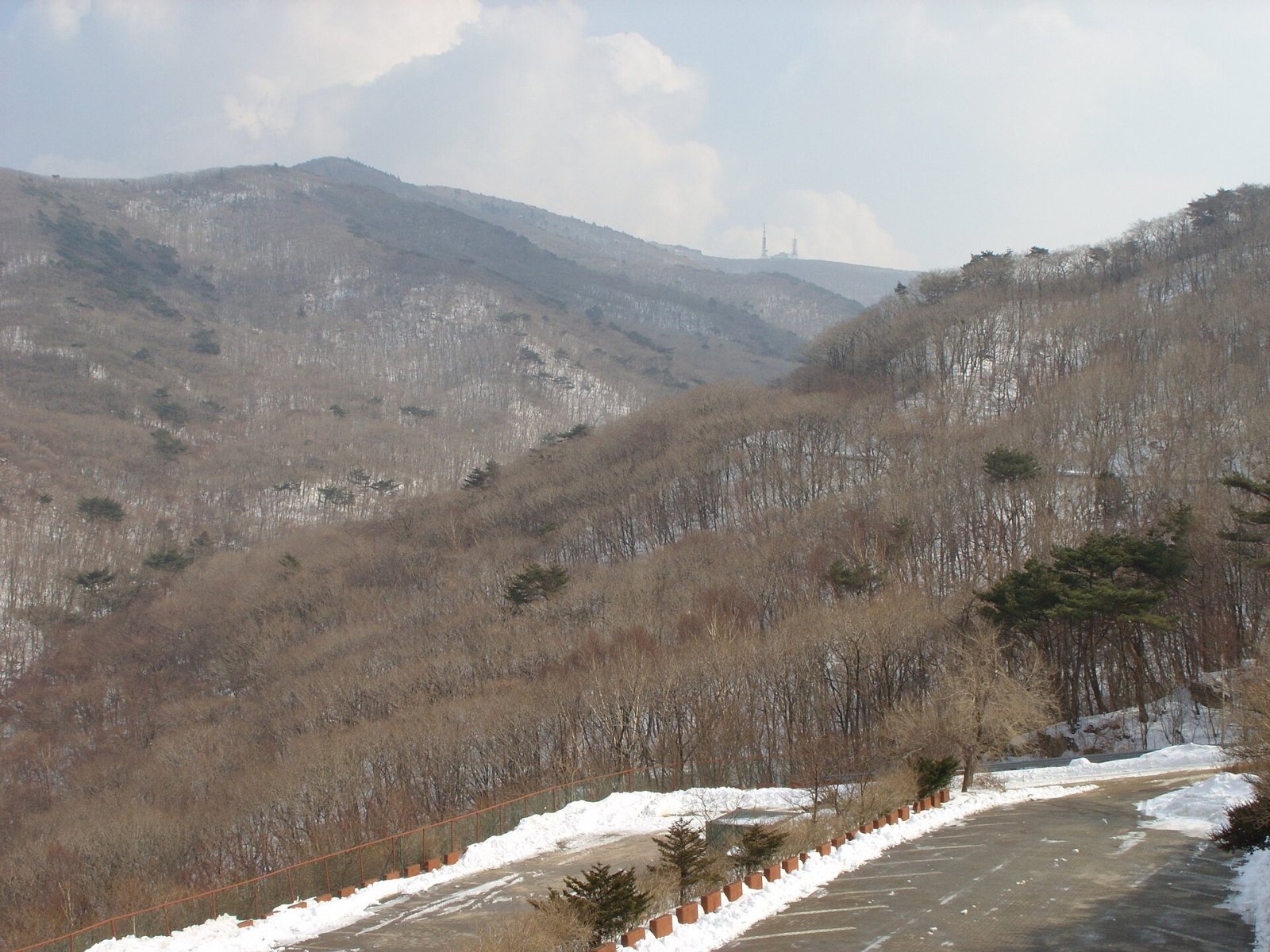 Entdecken Sie den Jirisan Nationalpark: Ein Naturjuwel in Südkorea - Hamyang | Secret World Trip Planner
