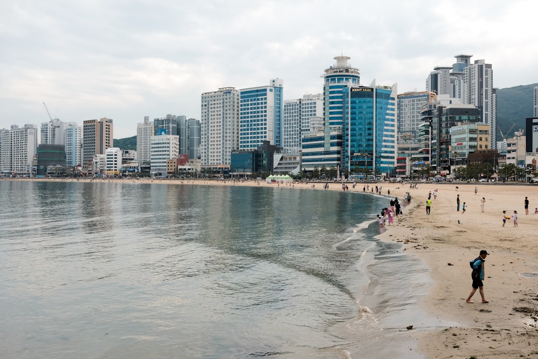 Gwangalli Beach: Un angolo di paradiso a Busan - Suyeong-gu | Secret World Trip Planner