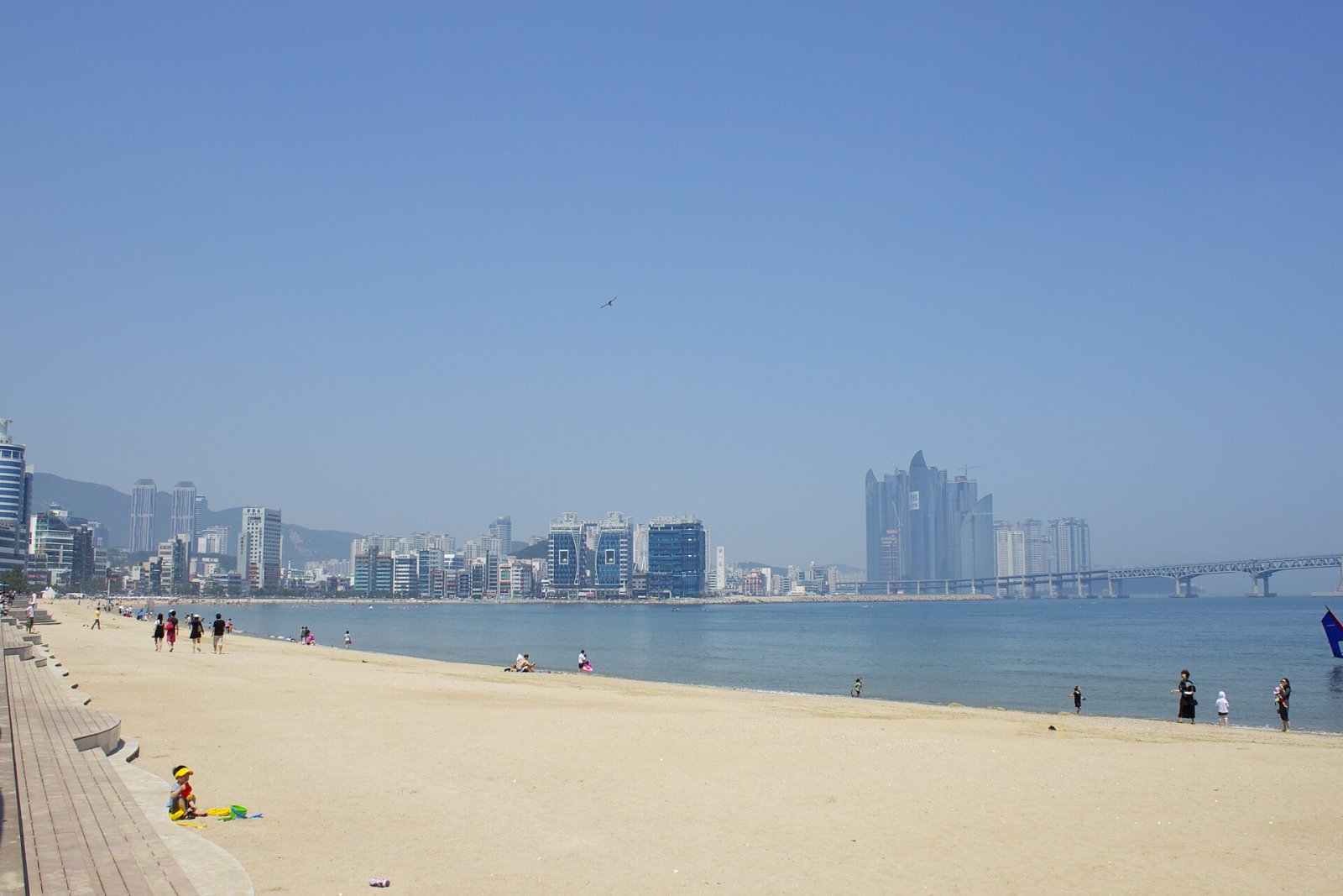 Gwangalli Beach: Ein Paradies in Busan - Suyeong-gu | Secret World Trip Planner