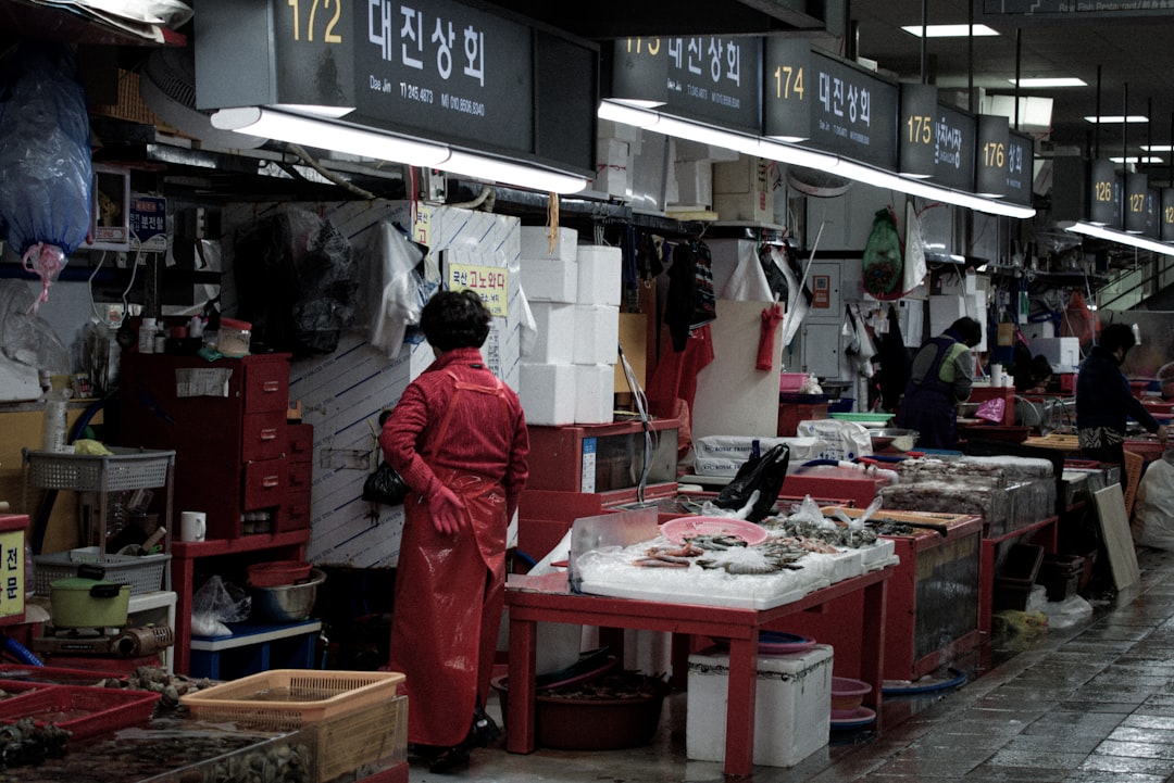 Découvrez le Marché aux Poissons Jagalchi à Busan : Une Expérience Unique - Jung-gu | Secret World Trip Planner
