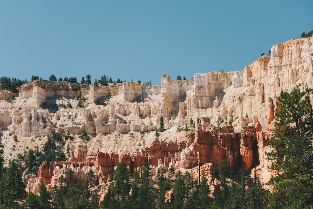 Scopri Bryce Canyon National Park: Un gioiello dell'Utah - Lüliang | Secret World Trip Planner