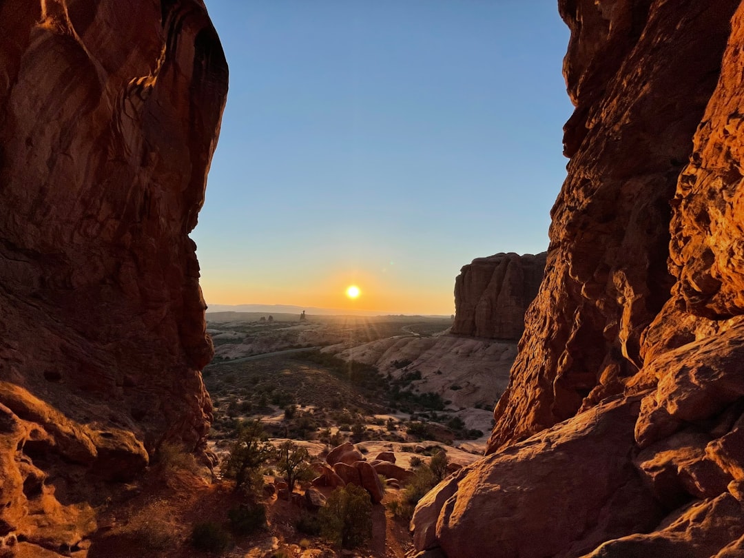 Scopri la Magia del Parco Nazionale Arches in Utah - Yulin | Secret World Trip Planner