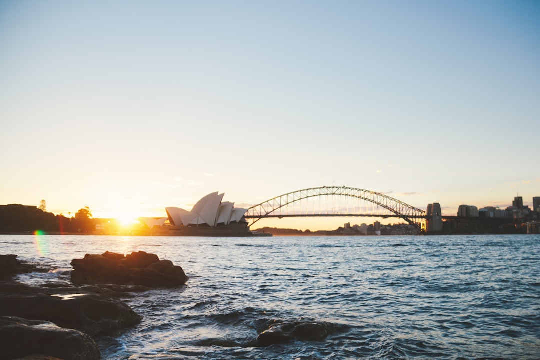 The Allure of the Sydney Harbour Bridge - Sydney Hbr Brg | Secret World Trip Planner