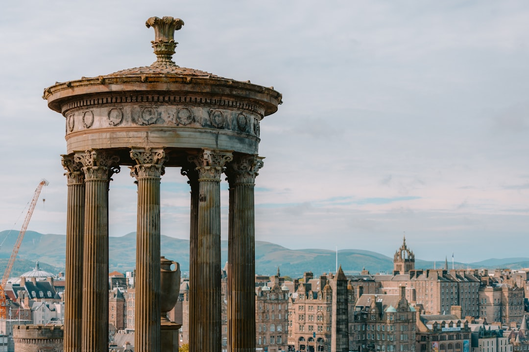 Découvrez Calton Hill : le cœur culturel d'Édimbourg