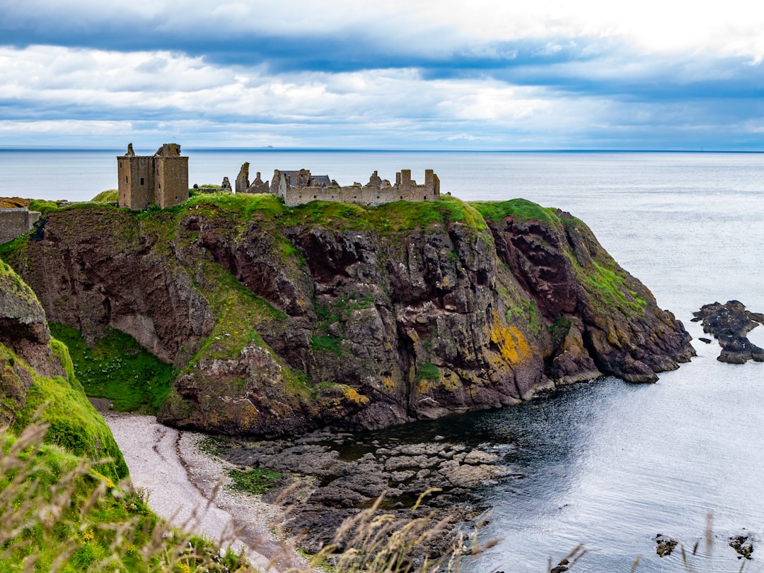 Explore the Magic of Dunnottar Castle in Stonehaven | Secret World Trip Planner