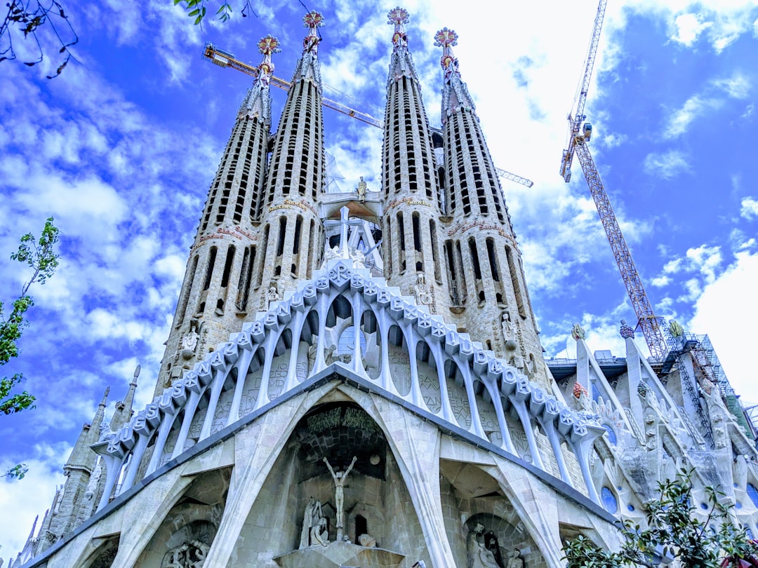 Sagrada Familia: ein Meisterwerk in Barcelona, das man nicht verpassen sollte - Barcelona | Secret World Trip Planner