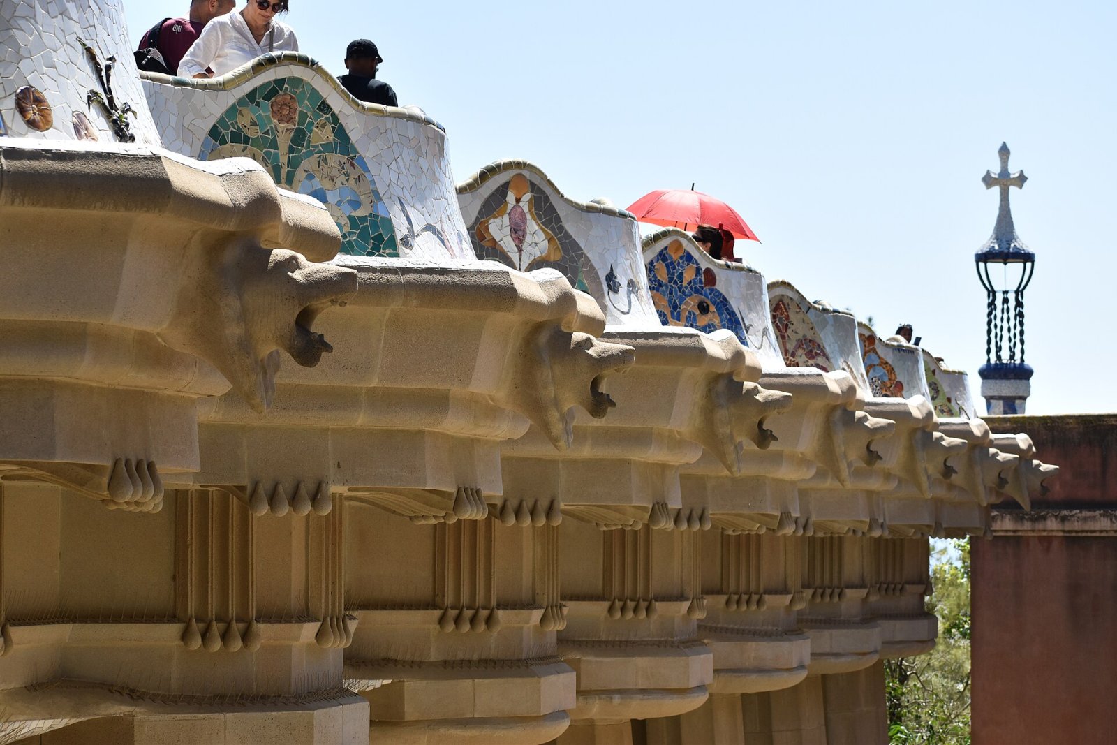 Descubra o Encanto do Park Güell em Barcelona - Barcelona | Secret World Trip Planner