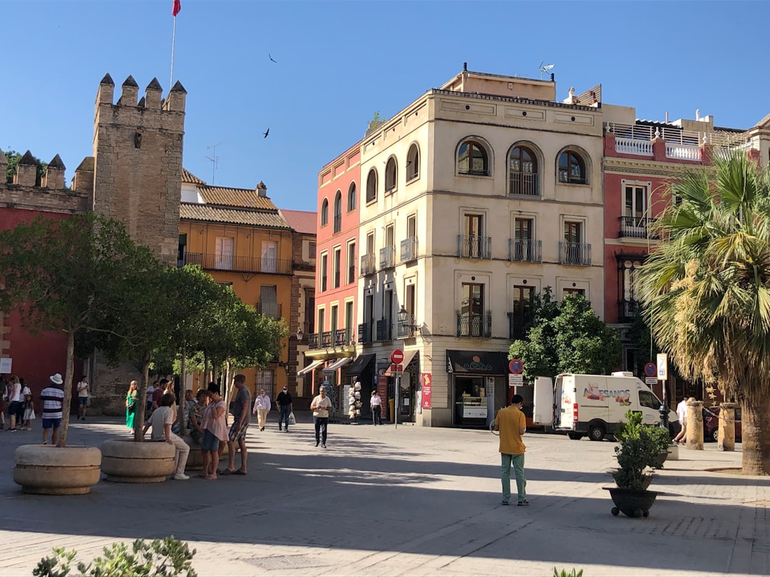 Discover the Barrio Santa Cruz of Seville: History and Beauty | Secret World Trip Planner