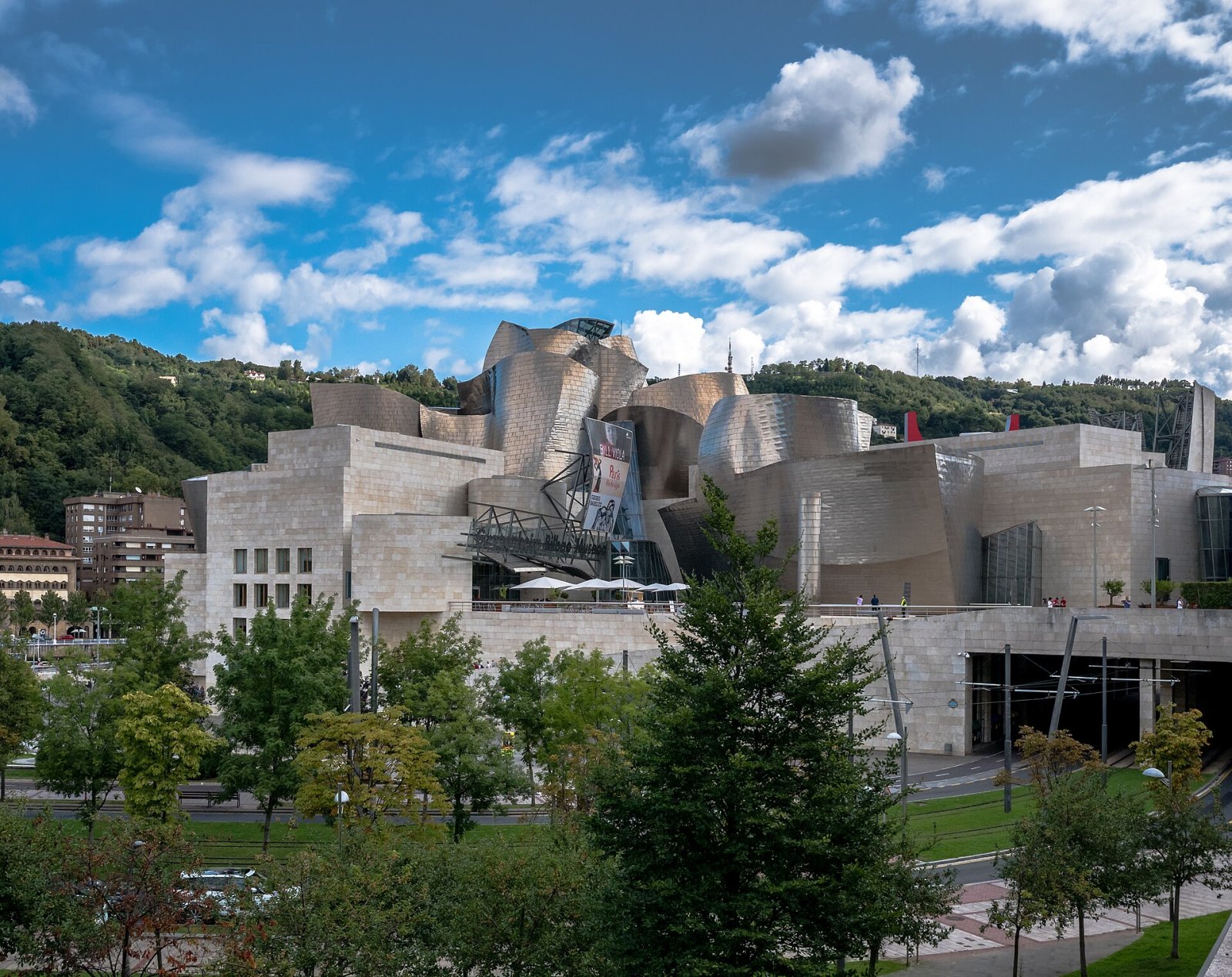 Scopri il Guggenheim Museum di Bilbao: un capolavoro dell'arte contemporanea - Sallèles-d'Aude | Secret World Trip Planner
