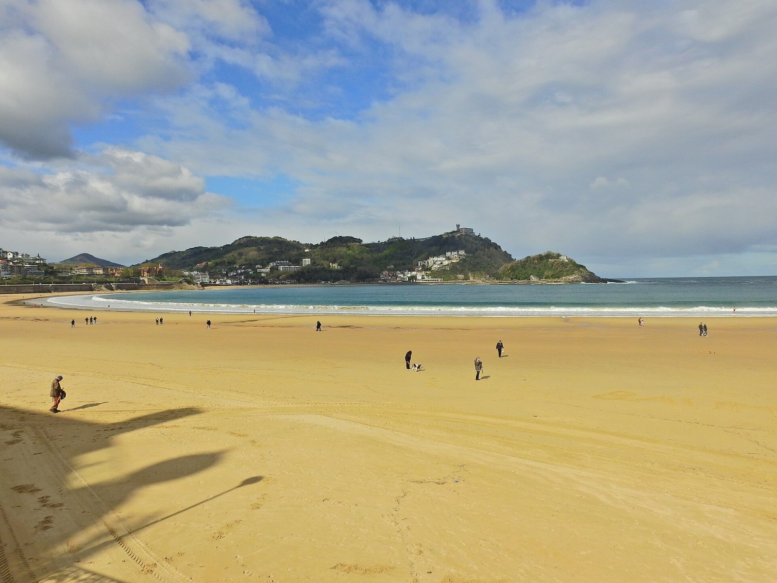 La Concha Strand: Ein Paradies in San Sebastián - Castelnaudary | Secret World Trip Planner