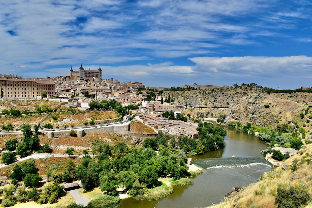 Entdecke Toledo: Eine Reise in die Geschichte Spaniens - Torresolí | Secret World Trip Planner