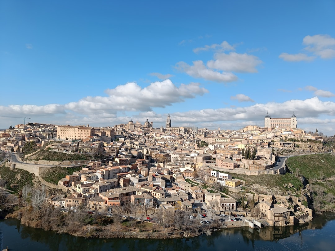 Entdecke Toledo: Eine Reise in die Geschichte Spaniens - Torresolí | Secret World Trip Planner