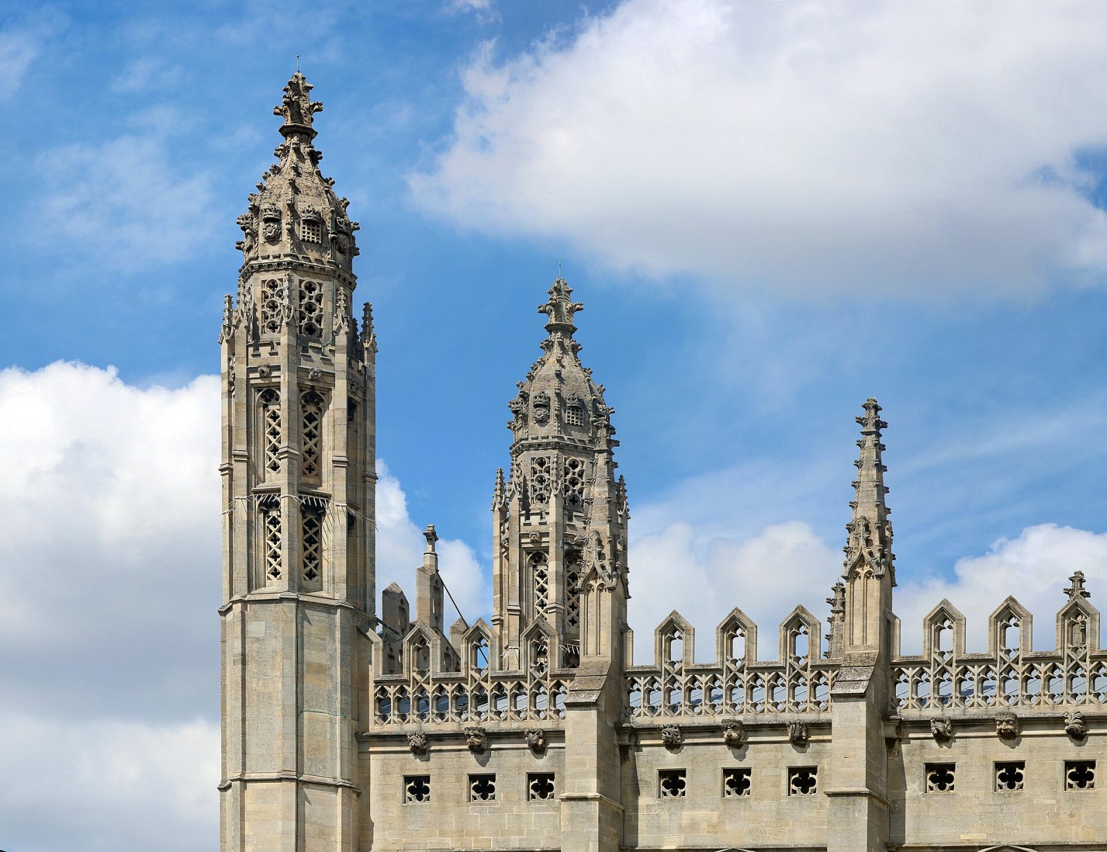 Discover Cambridge King's College: A Cultural Gem - Cambridgeshire | Secret World Trip Planner