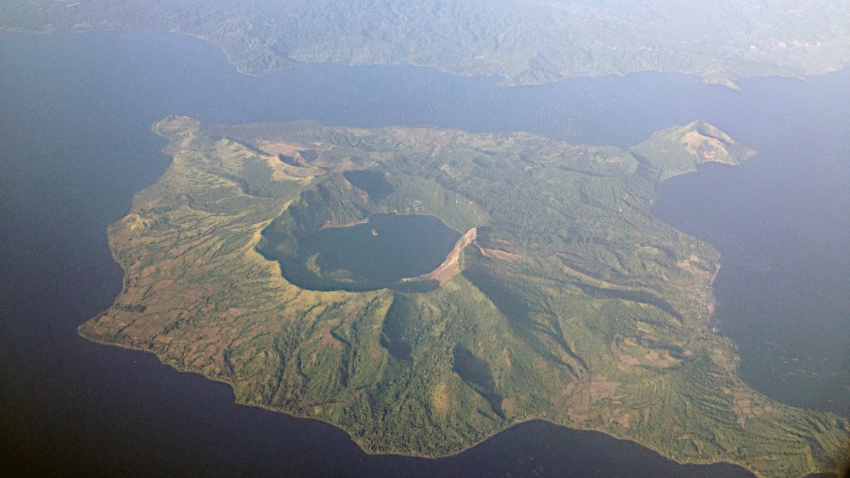 Monte Taal : Le Volcan de Batangas qui Émerveille - Monte Taal | Secret World Trip Planner