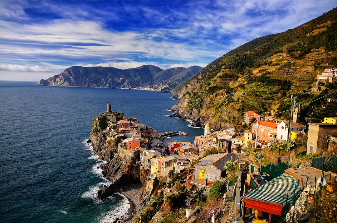 Caminhos dos Sonhos no Parque Nacional das Cinque Terre - 19018 Vernazza SP | Secret World Trip Planner