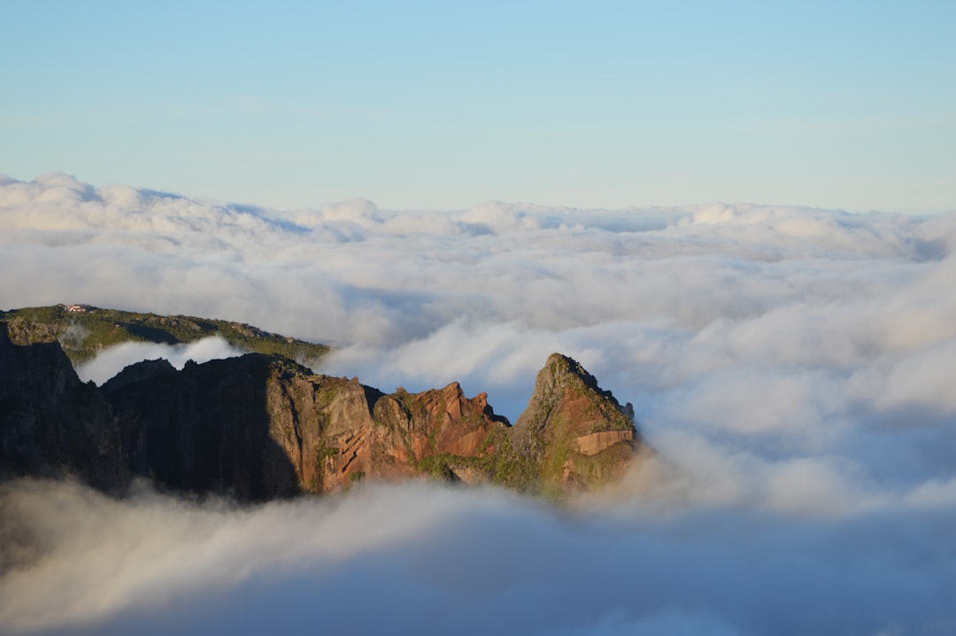 Découvrez le Pico do Areeiro : un bijou de Madère - São Roque do Faial | Secret World Trip Planner