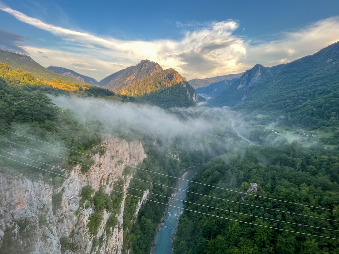 Scopri il Fascino del Tara Canyon in Montenegro - Tepca | Secret World Trip Planner
